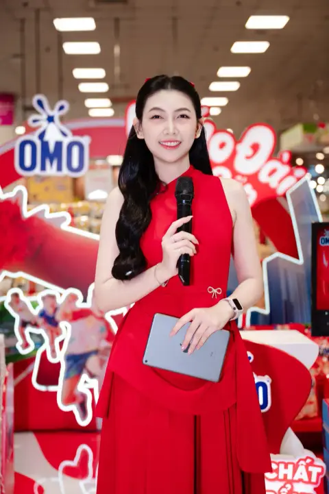 OMO — Ca sĩ Đoan Trang & Bé Sol — ảnh 1/22