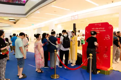 PNJ — Ca sĩ Anh Tú — ảnh 3/14