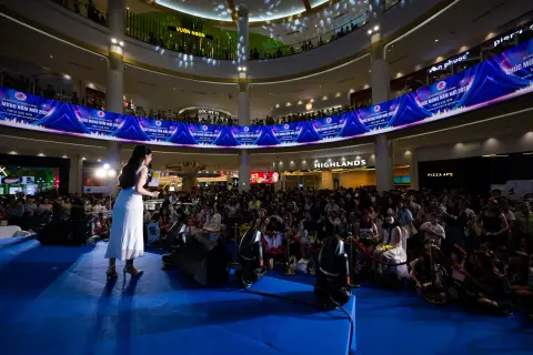 PNJ — Event 8/3 · Ca sĩ Thanh Duy — ảnh 12/35