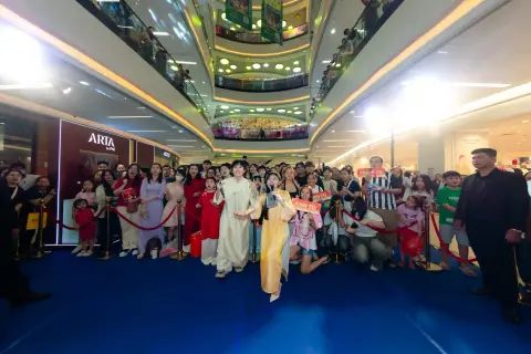 PNJ — Thần Tài · Ca sĩ Anh Tú — ảnh 28/32