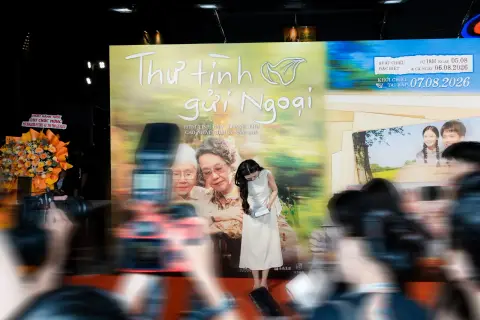 Thảm đỏ — Dear You — ảnh 19/38