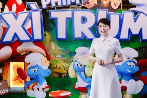 Premiere — Xì Trum — ảnh 1/15